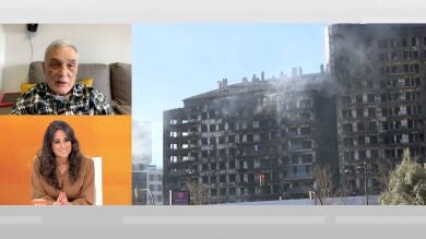 Vecinos del edificio incendiado de Valencia piden una medalla para el conserje: 