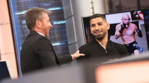 Las increíbles titulares que dejó Ilia Topuria en El Hormiguero antes de ser campeón de la UFC Las increíbles titulares que dejó Ilia Topuria en El Hormiguero antes de ser campeón de la UFC