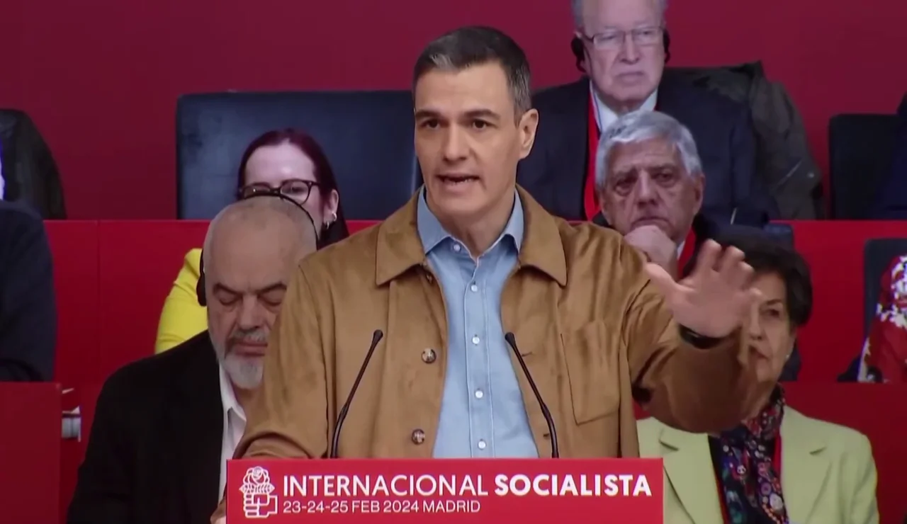 Sánchez aumenta la presión sobre Ábalos: promete ser "implacable" con la corrupción "caiga quien caiga"