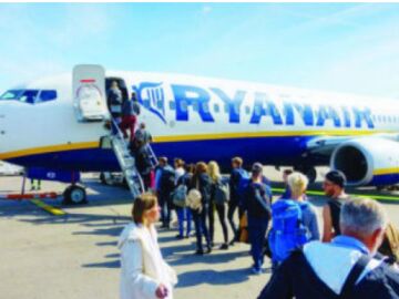 Fotografía de archivpo de un avión de Ryanair