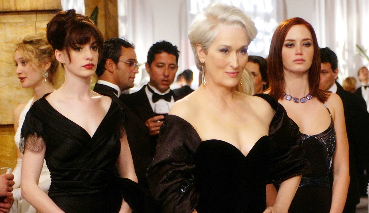 Anne Hathaway, Meryl Streep y Emily Blunt en una escena de El diablo viste de Prada