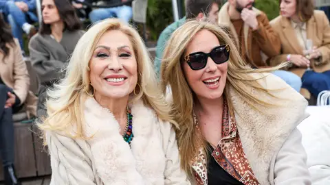 Rosario Mohedano y Rosa Benito en el evento de Gloria Camila Rosario Mohedano y Rosa Benito en el evento de Gloria Camila