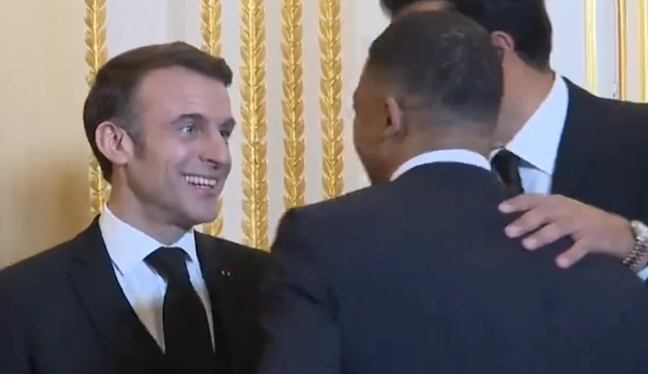 Macron, Mbappé y el emir de Qatar
