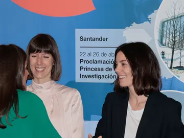 El encuentro de la reina Letizia y Vicky Luengo El encuentro de la reina Letizia y Vicky Luengo