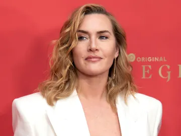 Kate Winslet, sobre cómo aceptó su cuerpo tras sufrir años de presión en Hollywood: "Tengo curvas y esto es lo que soy" Kate Winslet, sobre cómo aceptó su cuerpo tras sufrir años de presión en Hollywood: "Tengo curvas y esto es lo que soy"