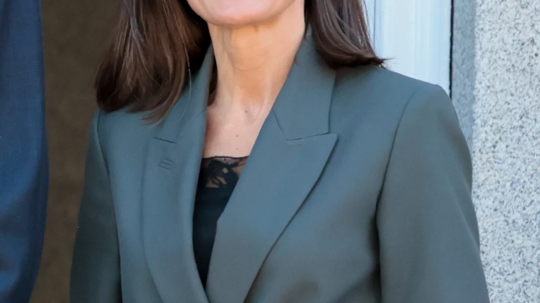 El nuevo corte de pelo de la reina Letizia El nuevo corte de pelo de la reina Letizia