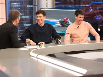 ¿Compañeros o rivales? Marc y Álex Márquez explican cómo afrontan la nueva temporada de Moto GP ¿Compañeros o rivales? Marc y Álex Márquez explican cómo afrontan la nueva temporada de Moto GP