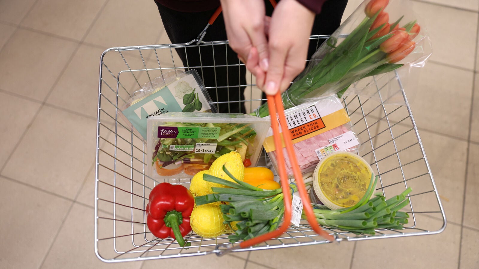 Comer alimentos ultraprocesados: nuevos daños para la salud