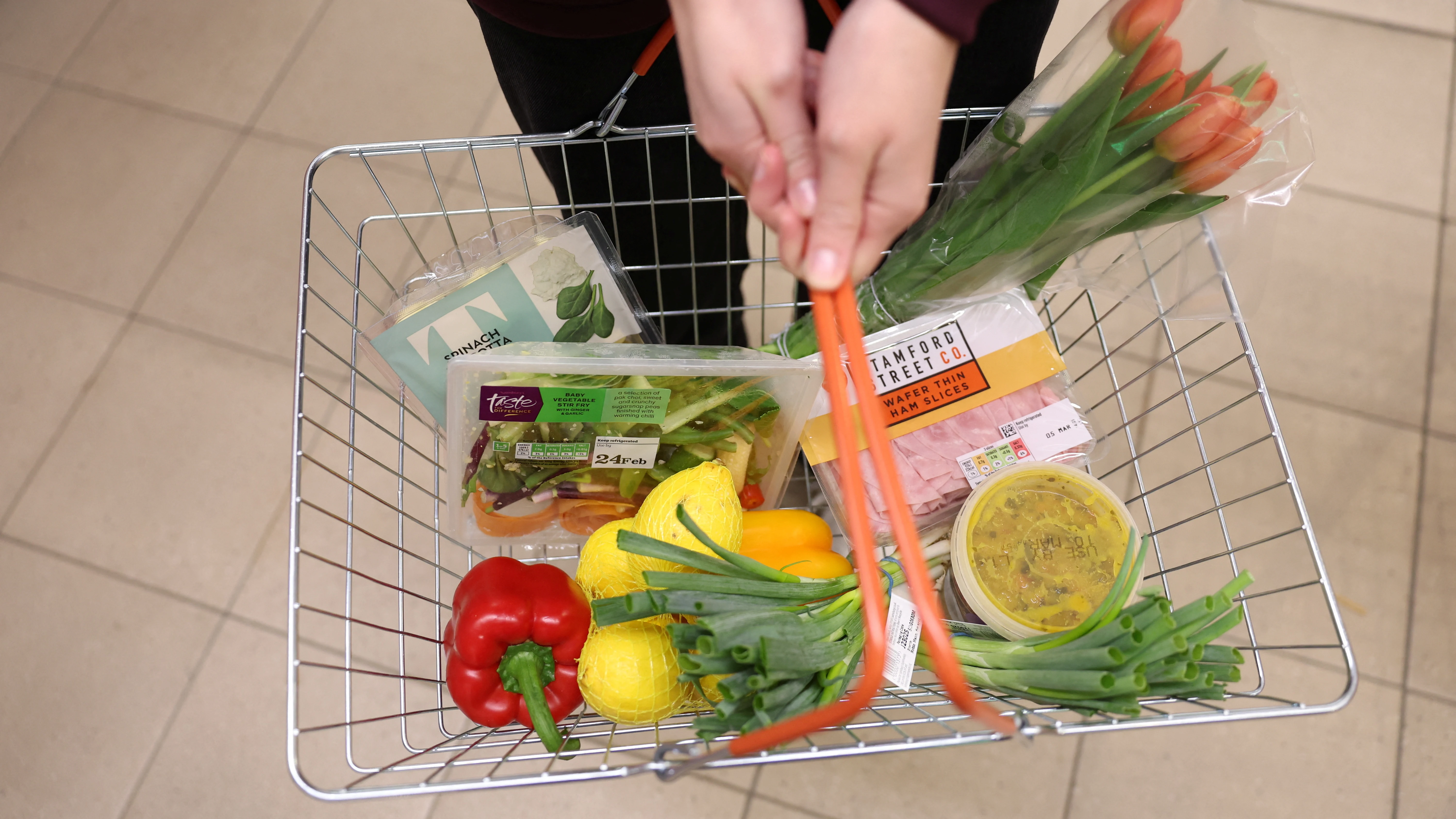 Comer alimentos ultraprocesados: nuevos daños para la salud Comer alimentos ultraprocesados: nuevos daños para la salud
