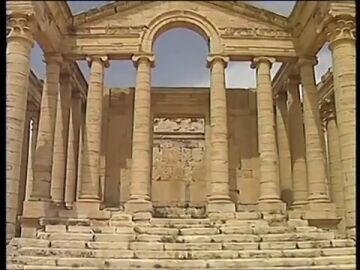 Efemérides de hoy 7 de marzo de 2024: Estado Islámico destruye en Hatra el Patrimonio de la Humanidad