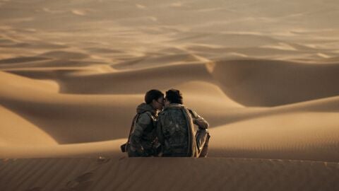 Timothée Chalamet y Zendaya en Dune: Parte Dos