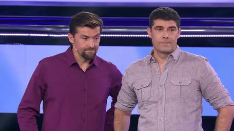 Los hermanos Aranda, consumidos por las dudas en la pregunta final Los hermanos Aranda, consumidos por las dudas en la pregunta final