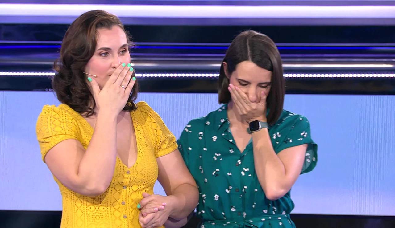 ¿Las concursantes más breves de la historia? ¡Laura e Iciar pierden el millón en la primera pregunta!
