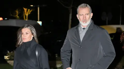 Los reyes Felipe y Letizia en el tanatorio de Fernando Gómez-Acebo Los reyes Felipe y Letizia en el tanatorio de Fernando Gómez-Acebo