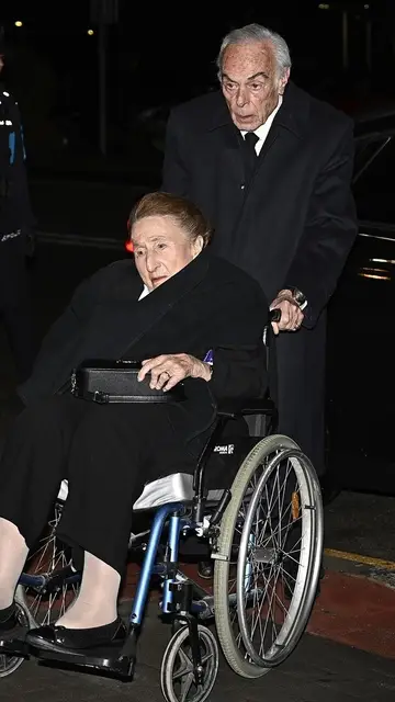 Carlos Zurita y la infanta Margarita se despiden de Fernando Gómez-Acebo Carlos Zurita y la infanta Margarita se despiden de Fernando Gómez-Acebo