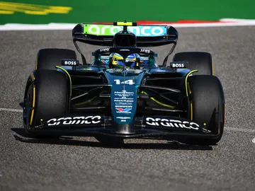El Aston Martin de Fernando Alonso durante el GP de Bahréin 2024 El Aston Martin de Fernando Alonso durante el GP de Bahréin 2024
