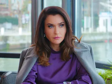 Ender comparte con Yildiz sus sospechas sobre Sitki: “No creo que esto sea una casualidad” Ender comparte con Yildiz sus sospechas sobre Sitki: “No creo que esto sea una casualidad”