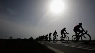 Grupo de ciclistas Grupo de ciclistas