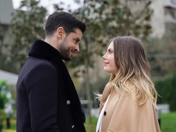 Çağatay y Yildiz en el capítulo 91 de Pecado Original Çağatay y Yildiz en el capítulo 91 de Pecado Original