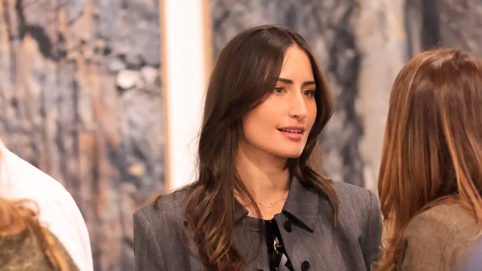  Rachel Valdés se incomoda cuando le preguntan por la relación de su ex, Alejandro Sanz, y Mónica Cruz