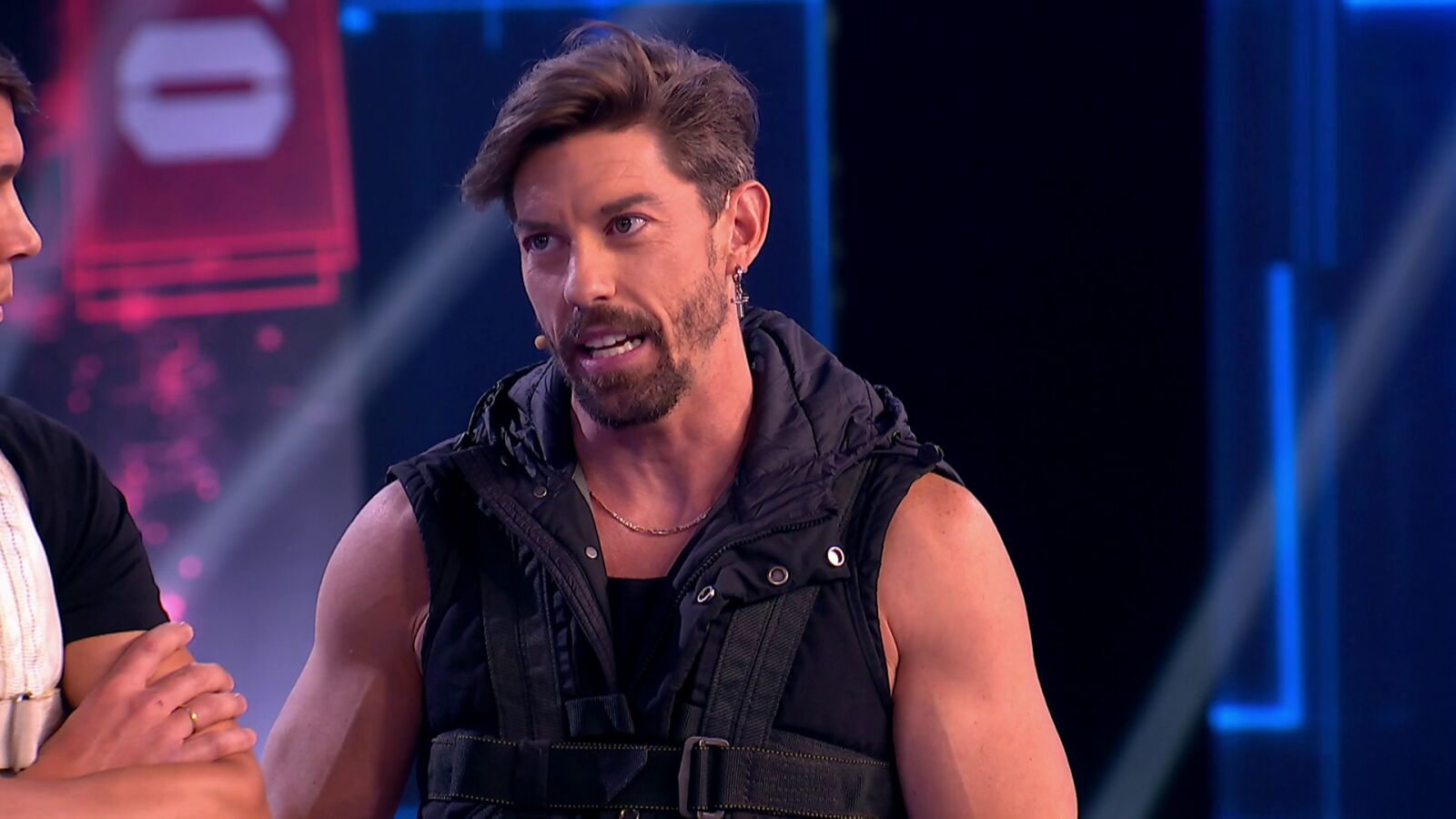 Adrián Lastra revela su lesión: “El lunes se me abrió la herida”