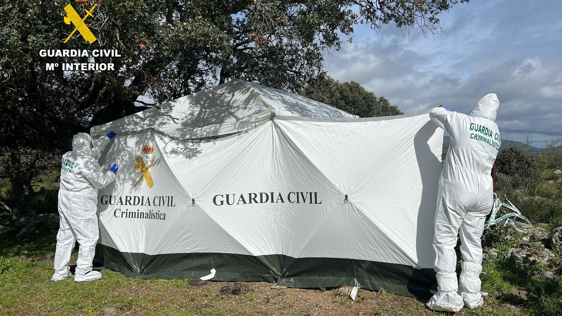 La Guardia Civil localiza un cad&aacute;ver en Hinojal
