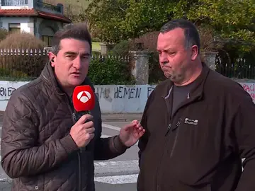 Contra los menas. Contra los menas.