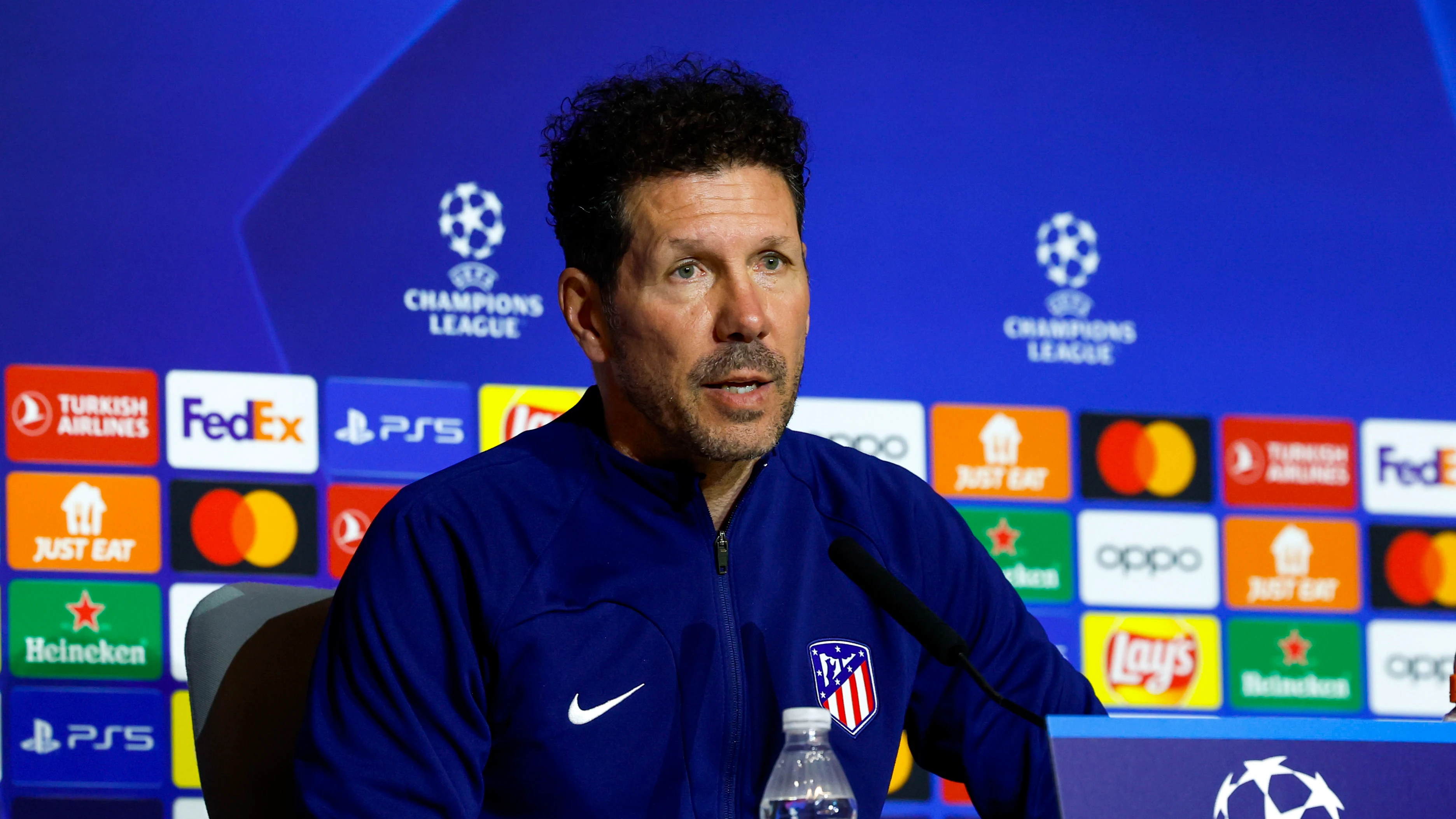 Simeone, en la rueda de prense previa al partido ante el Inter de Milán Simeone, en la rueda de prense previa al partido ante el Inter de Milán