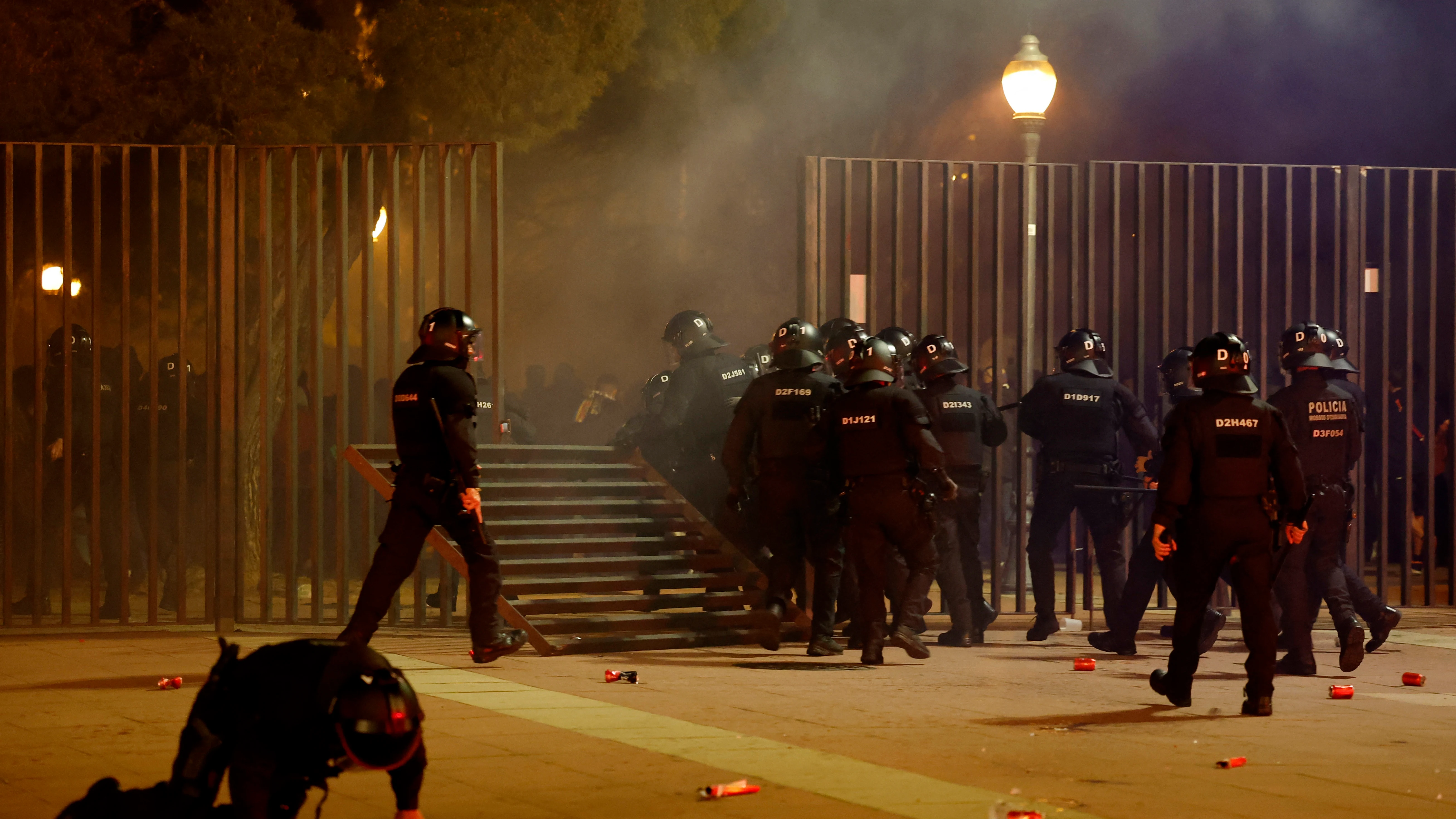 Los Mossos d'Esquadra, en los exteriores de Montjuic