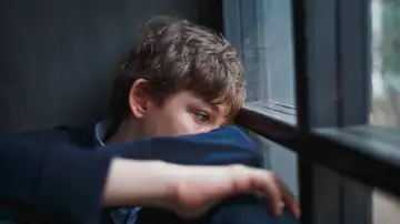 Joven triste Joven triste