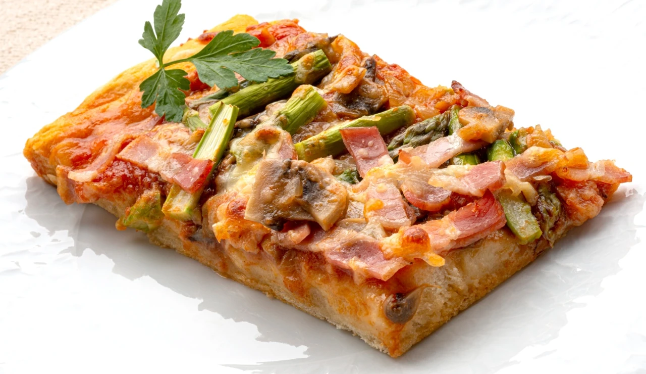 Pizza casera de champiñones y panceta, de Arguiñano: &quot;Jugosa, esponjosa y deliciosa&quot;