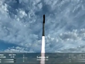 La nave Starship de SpaceX despega con éxito, pero en su vuelta a la atmósfera se desintegra