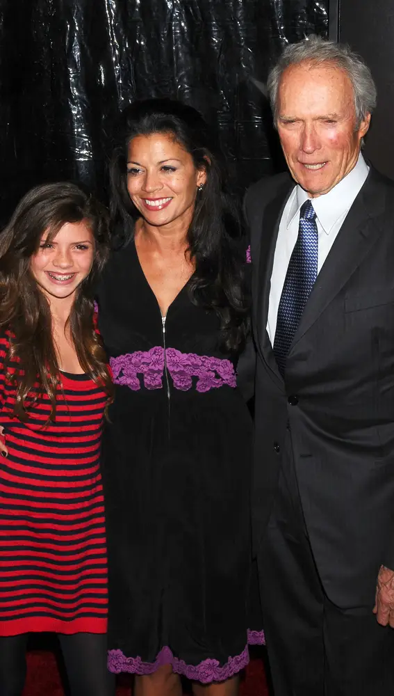 Clint Eastwood, esposa e hija