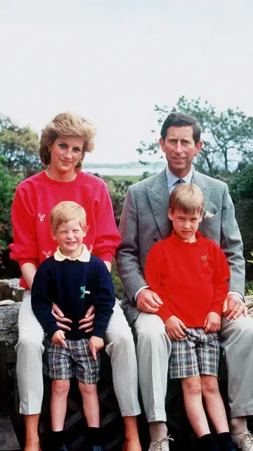 Lady Di, Príncipe Carlos y sus hijos Lady Di, Príncipe Carlos y sus hijos