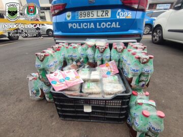 La Policía Local de Las Palmas de Gran Canaria se incauta de alimentos en mal estado en una organización social de Las Palmas de Gran Canaria que los repartía como ayuda