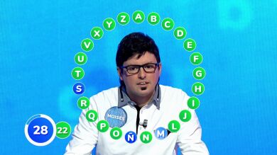 Moisés arrasa y desafía a Óscar con su mayor reto: “¿Has quedado con alguien?”