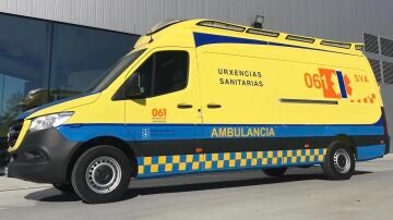 Imagen de archivo de una ambulancia en Galicia