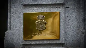 Imagen de la placa de la fachada de la sede del Consejo General del Poder Judicial (CGPJ)