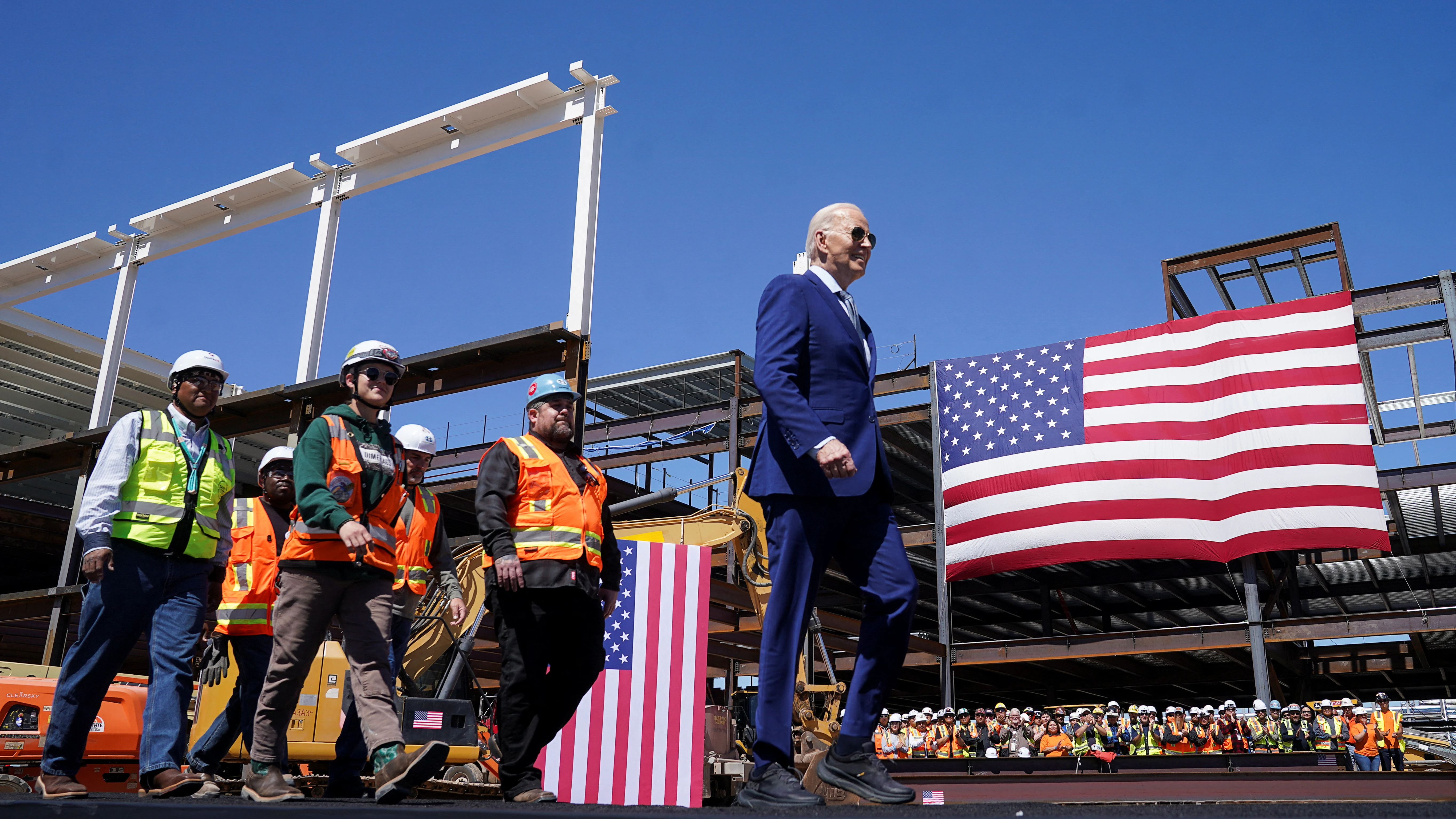 El secreto de las nuevas zapatillas "anticaídas" de Biden El secreto de las nuevas zapatillas "anticaídas" de Biden