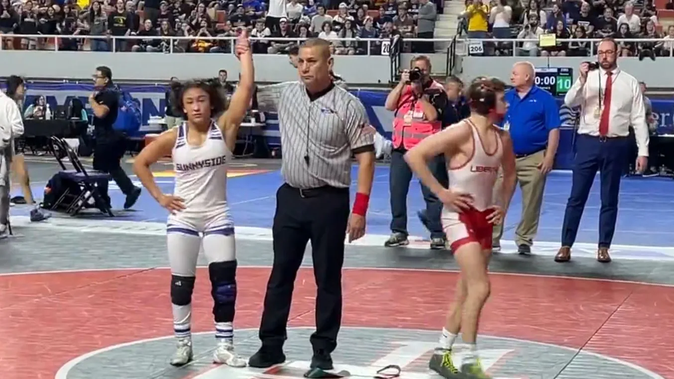 Audrey Jiménez nada más proclamarse campeona de un torneo masculino Audrey Jiménez nada más proclamarse campeona de un torneo masculino