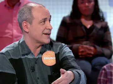 Bruno Cardeñosa bromea sobre sus horarios presentando un programa de madrugada: “¡Para qué voy a dormir!” Bruno Cardeñosa bromea sobre sus horarios presentando un programa de madrugada: “¡Para qué voy a dormir!”