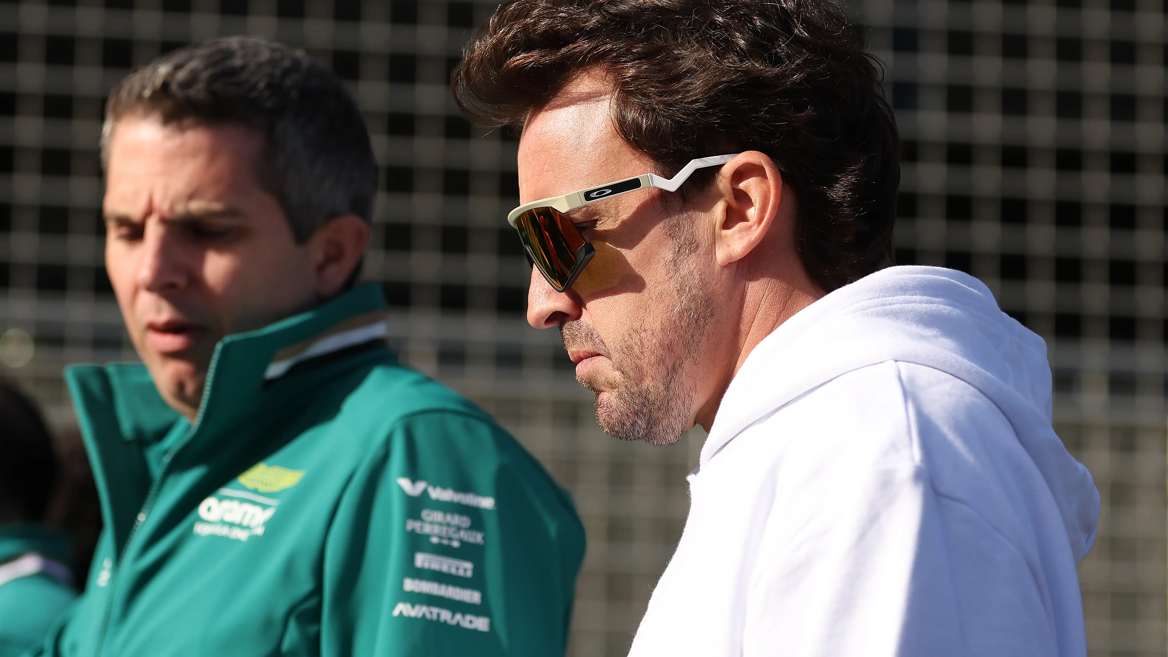 Fernando Alonso a su llegada al circuito de Melbourne Park Fernando Alonso a su llegada al circuito de Melbourne Park