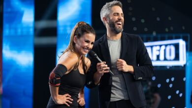 El homenaje de Mónica Cruz a Roberto Leal: “Es un placer currar contigo porque tienes una energía increíble”