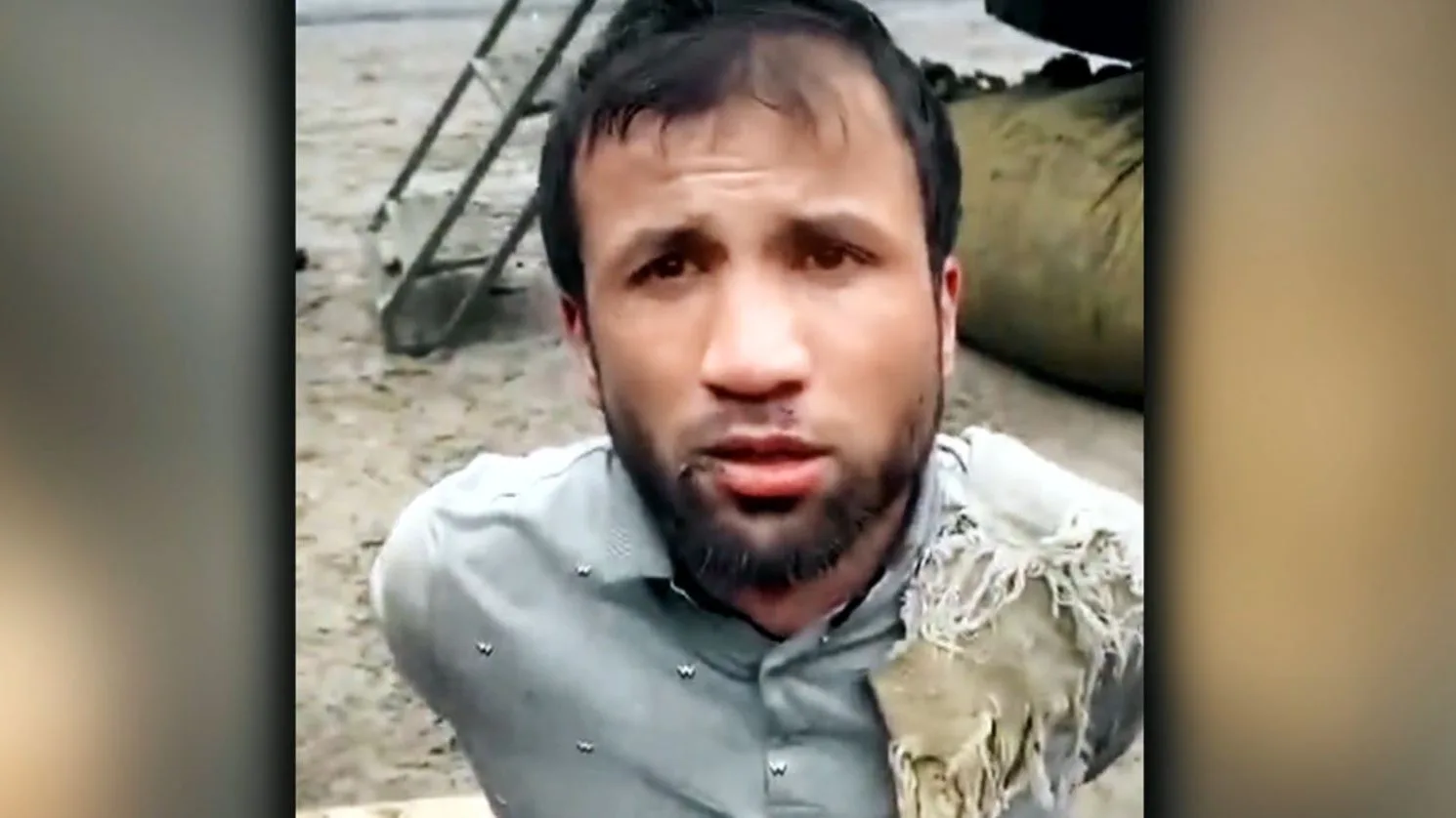 Uno de los terroristas del atentado en Moscú hablando ante la cámara de una periodista Uno de los terroristas del atentado en Moscú hablando ante la cámara de una periodista