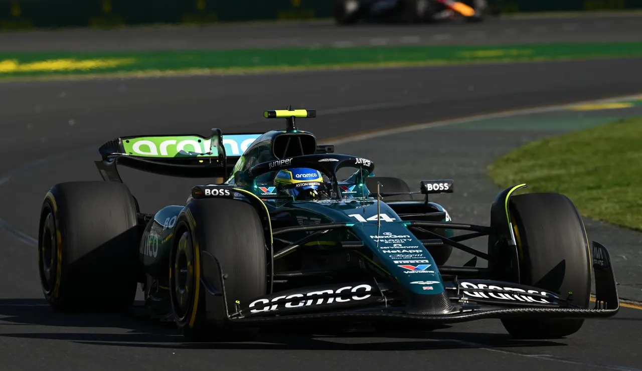 El Aston Martin de Fernando Alonso durante la clasificación del GP de Australia 2024 