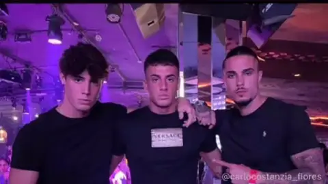 Carlo Costanzia con sus hermanos Pietro y Rocco Carlo Costanzia con sus hermanos Pietro y Rocco