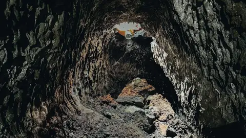 El interior del volcán de La Palma El interior del volcán de La Palma