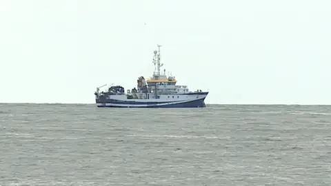 Barco pesquero en el Atlántico Antena 3 Noticias
