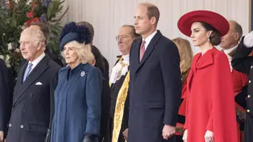 El rey Carlos, la reina Camila, el príncipe Guillermo y Kate Middleton en un acto en 2023