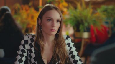 Cansu llena de dudas a Emir sobre la relación de Çağatay y Yildiz con una impactante confesión